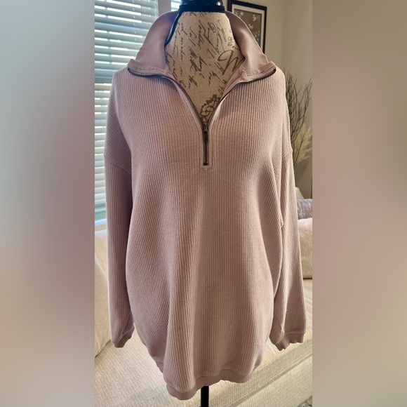 aerie Beyond Oversized Light Pink Quarter Zip Size Small 100% Cotton - Picture 1 of 16